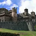 Замъкът Фенис в долината Аоста (Fenis Aosta Castle)